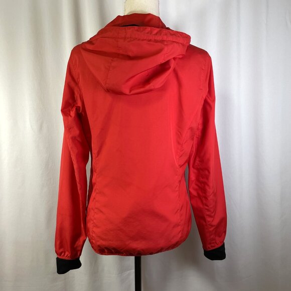 BAUBAX EUC Hooded Red Water
Repellent Travel Jacket. All Seasons. Size M. - Picture 4 of 16